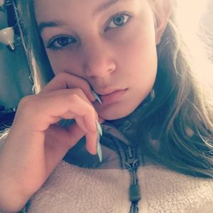 Meet your Posher, Cassie